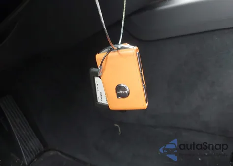 2025 Volvo V60 Cross Country B5 Plus from USA, damaged, VIN YV4L12WK6S2149807